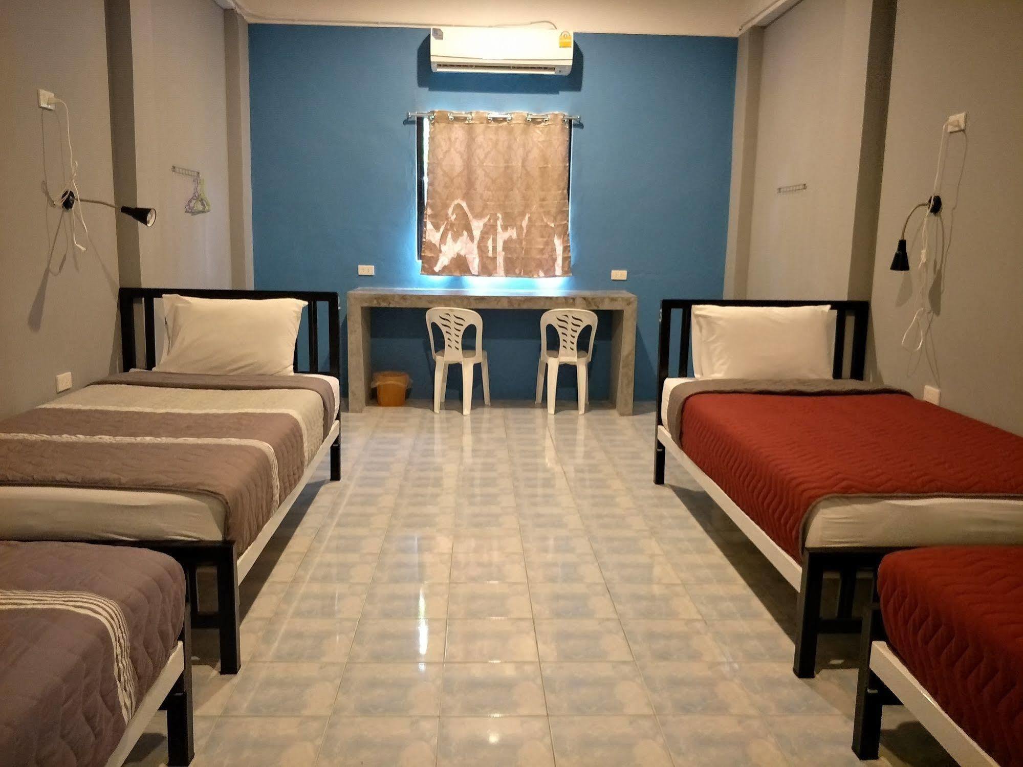 K-Bunk Aonang Center Hotel Ao Nang Ngoại thất bức ảnh