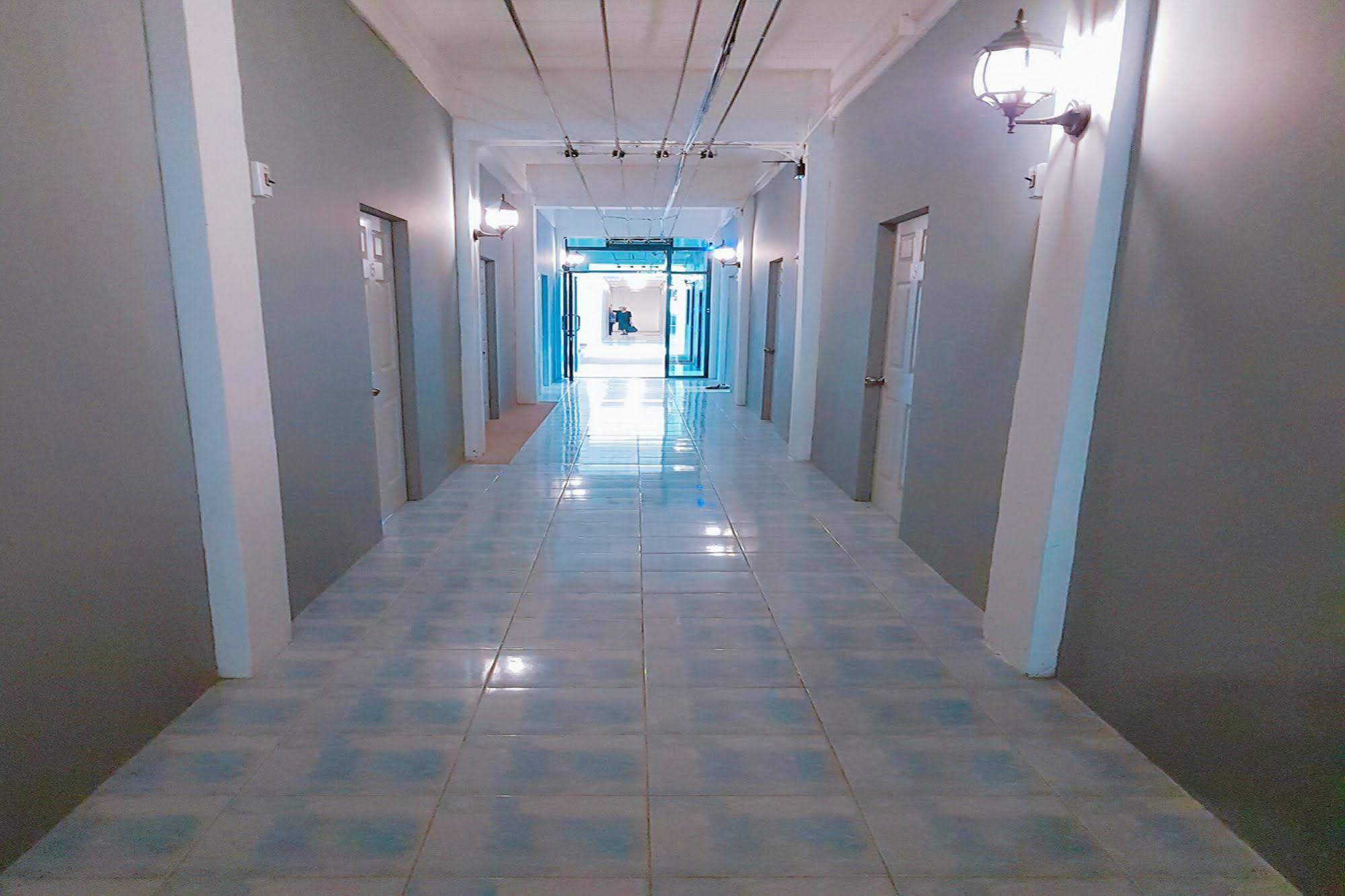 K-Bunk Aonang Center Hotel Ao Nang Ngoại thất bức ảnh