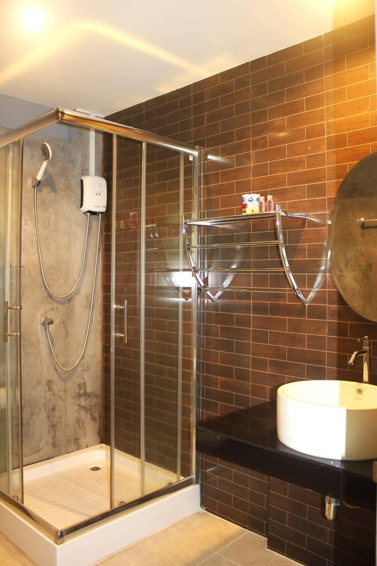 K-Bunk Aonang Center Hotel Ao Nang Ngoại thất bức ảnh